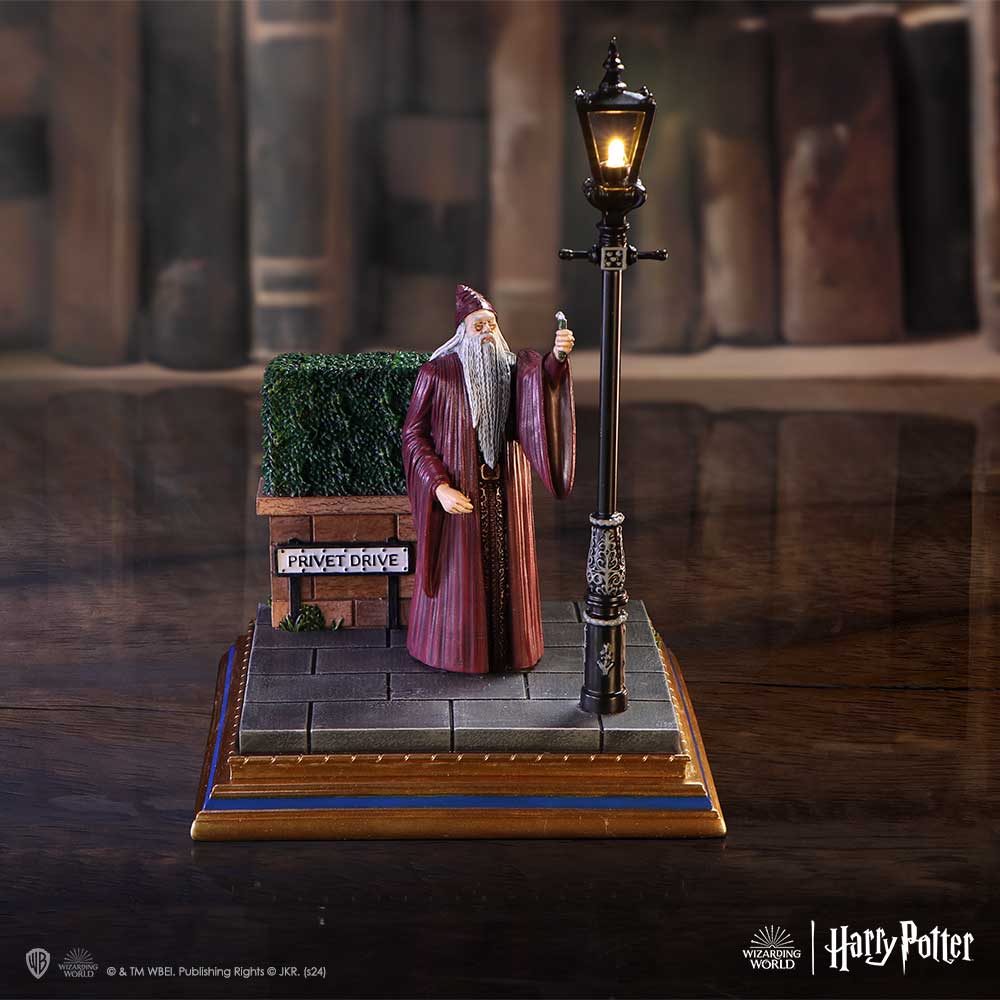 Harry Potter - Privet Drive Light Up Figurine