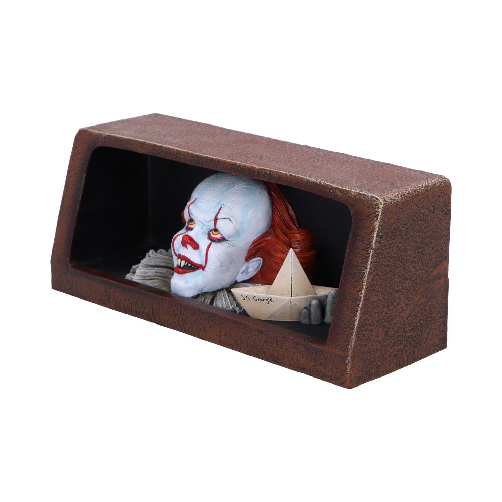 IT - Pennywise Clown Drain Figurine