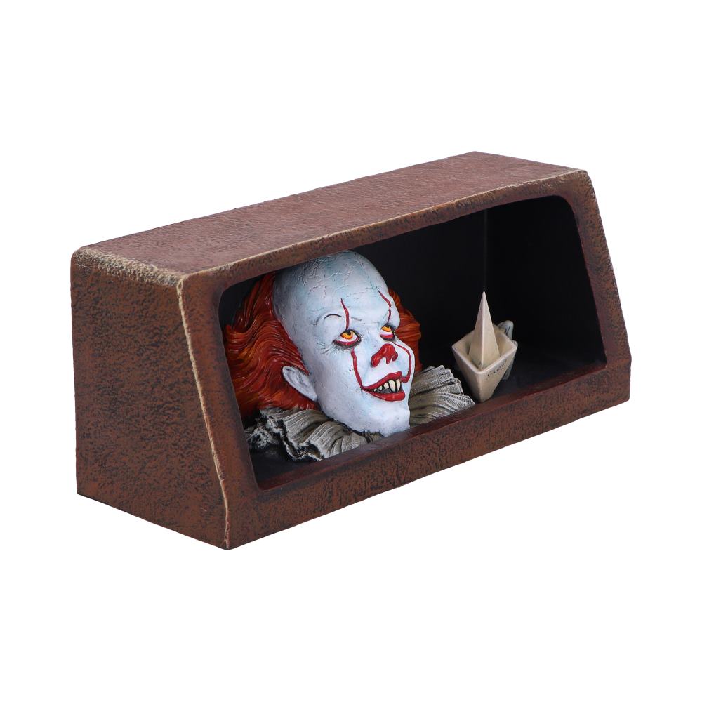 IT - Pennywise Clown Drain Figurine