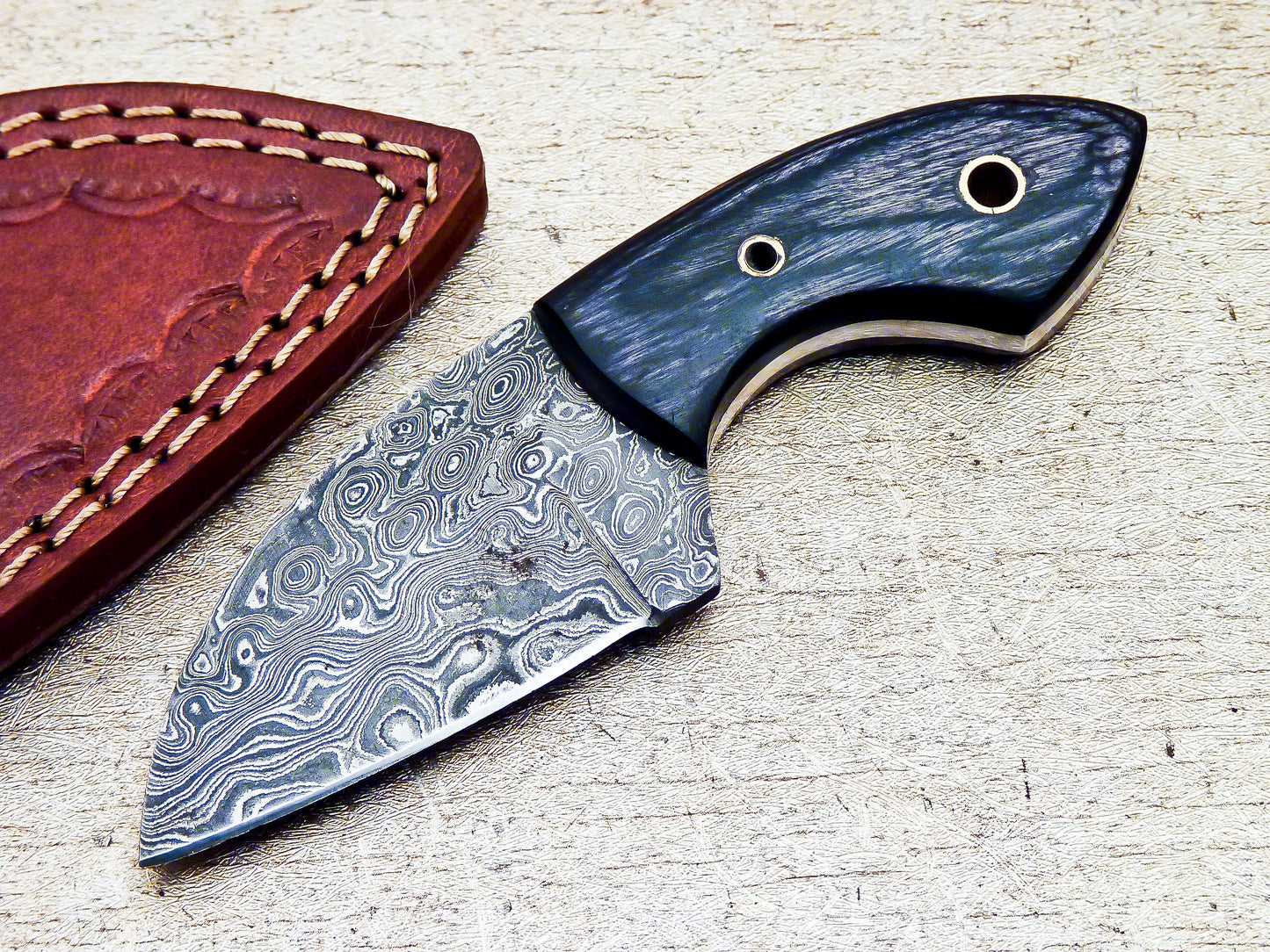 Damascus Steel Custom Handmade Hunting Mini Skinning Sheepsfoot Knife 5.5"