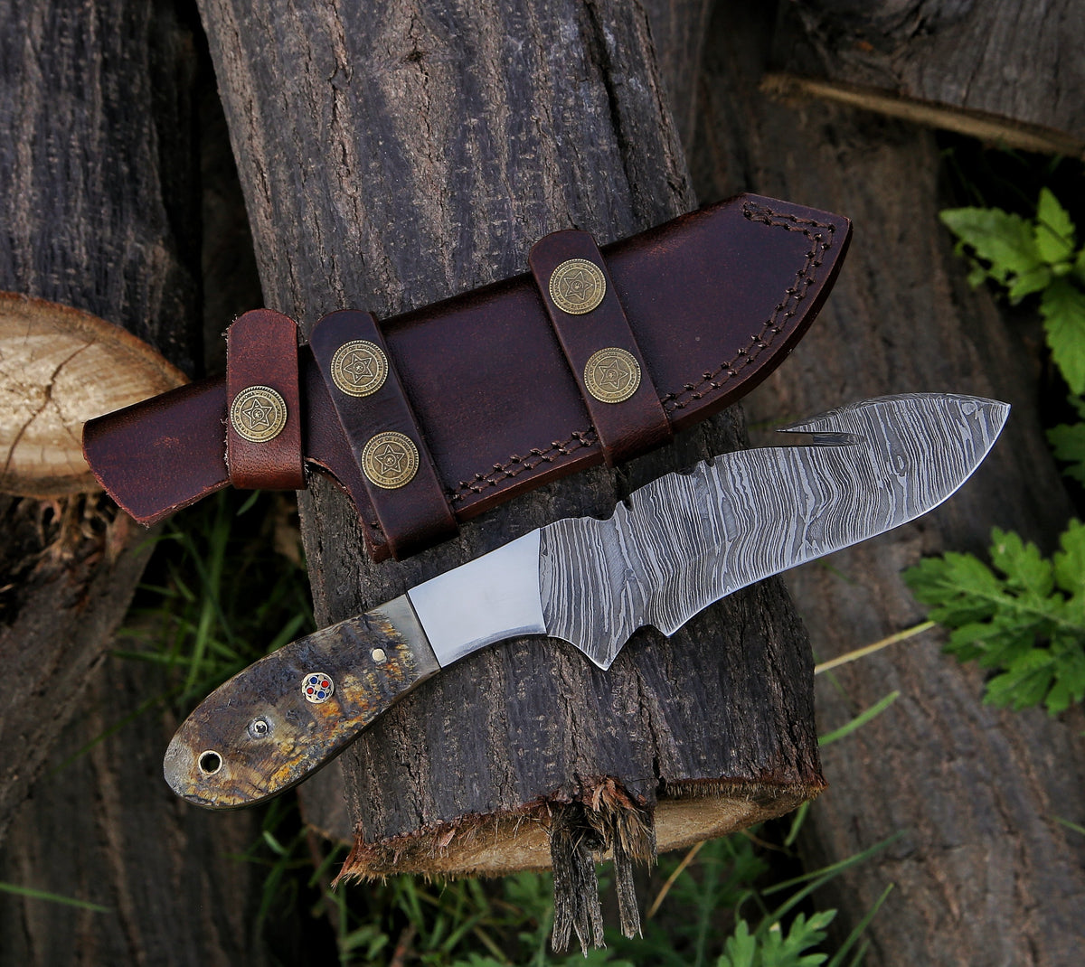 9.9" Damascus Steel Custom Handmade Horn Handle Hunting Gut Hook Knife - TOPHATTER'S ARMORY DEALS