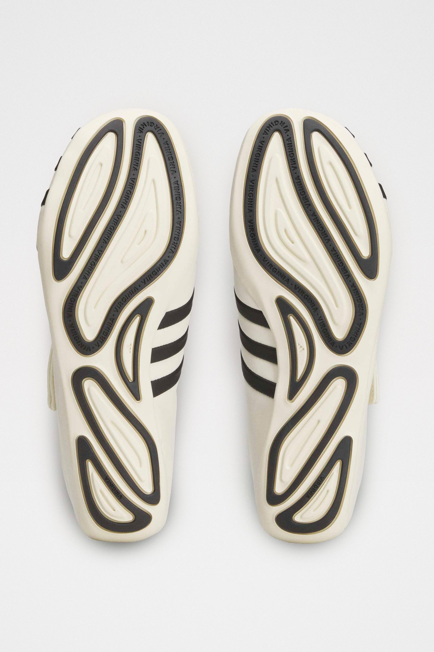 adidas Originals x Pharrell VIRGINIA Vario FLAT EARTHER Black / White