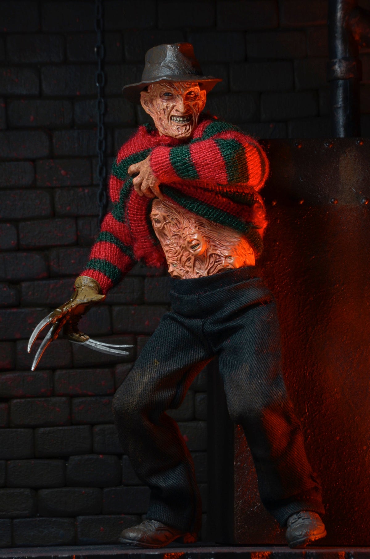 A Nightmare on Elm Street 3: Dream Warriors – Freddy Clothed Action Figure