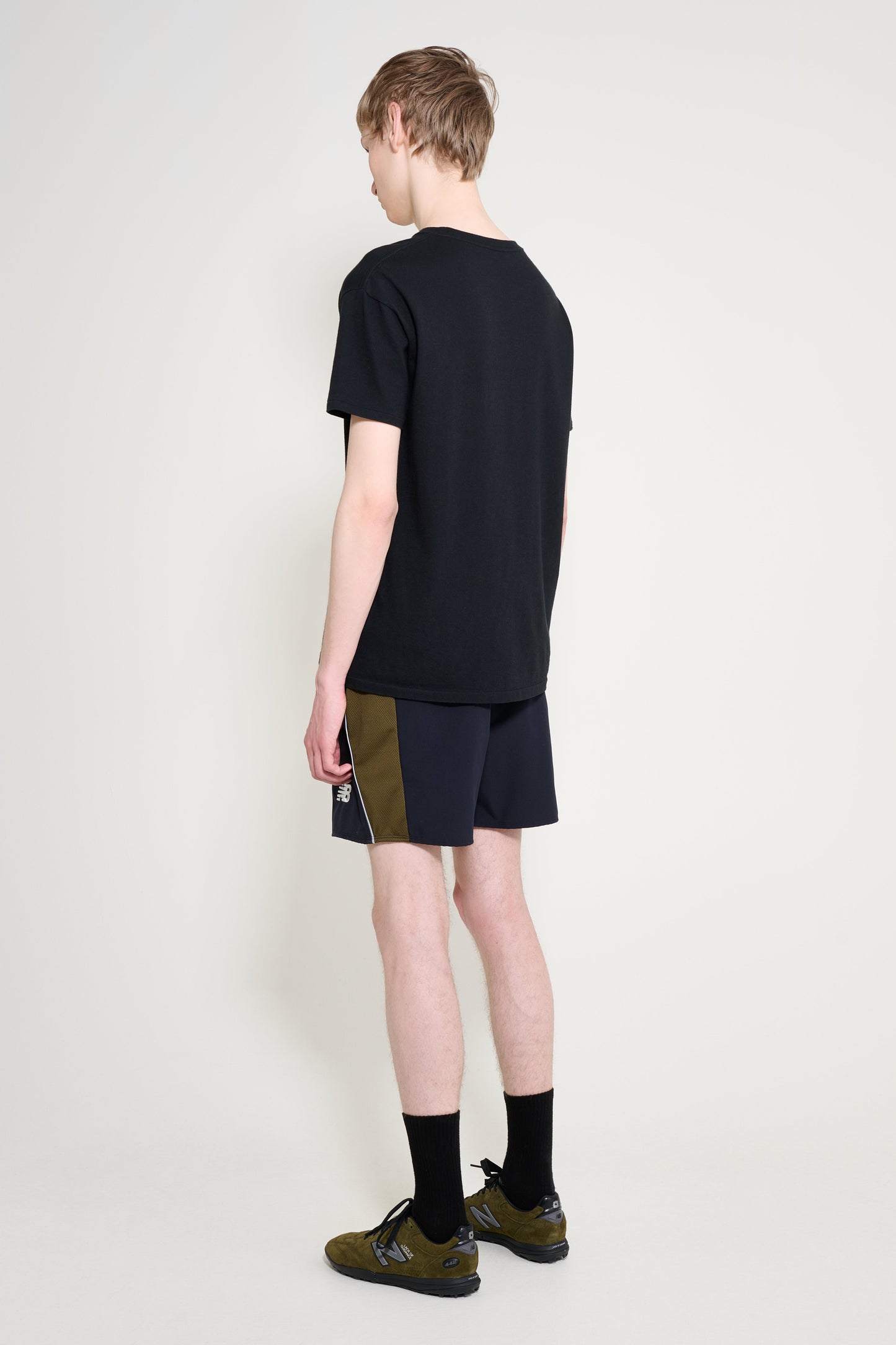 New Balance x Lack Of Guidance Shorts Black / Military Green