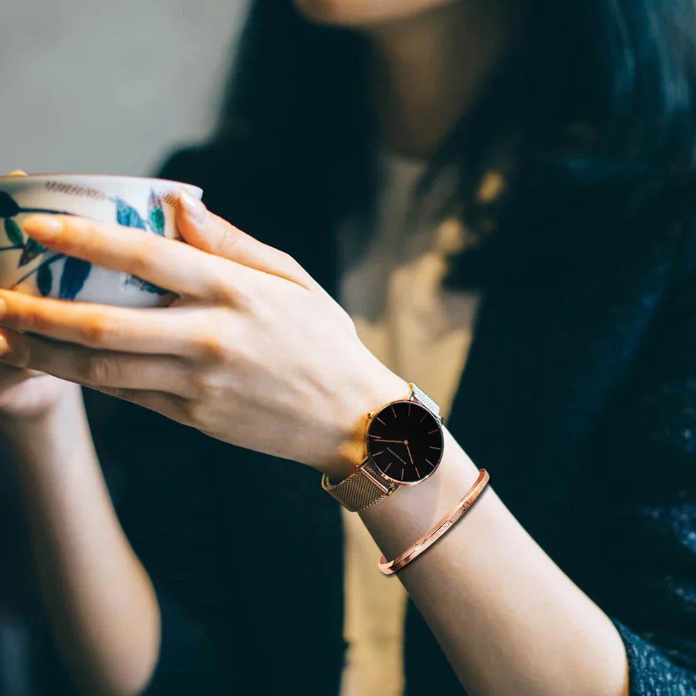 Women's Mesh Bracelet Watch Set (Black Gold)