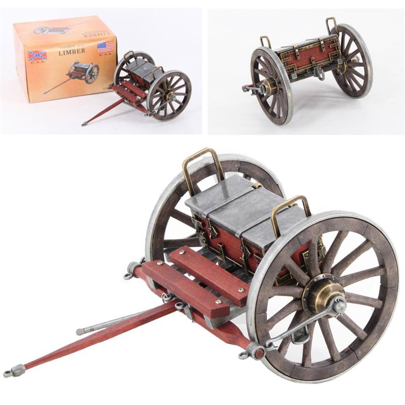 Beautiful Civil War Desk Replica Limber Chest, 1/14 Detailed Scale Model
