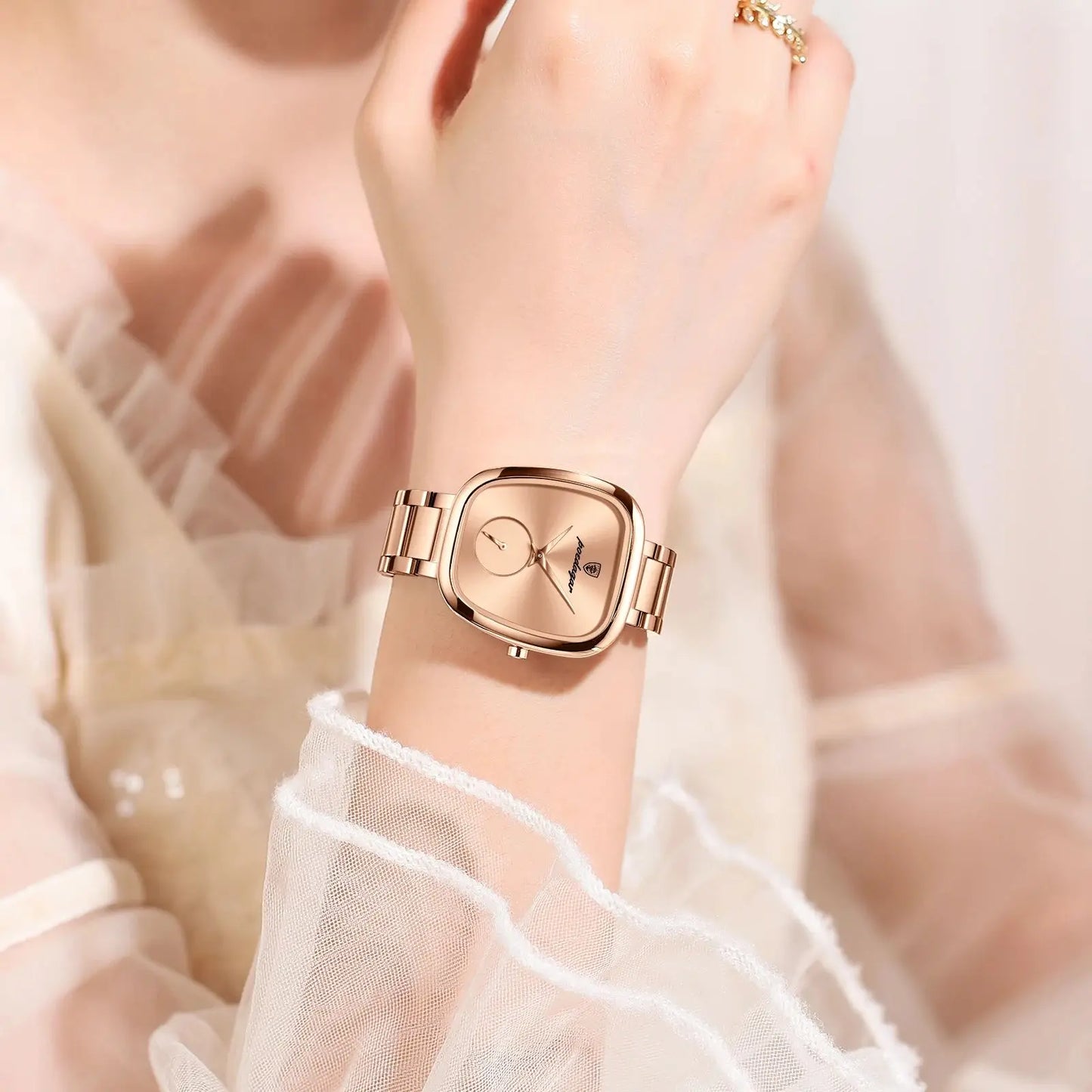 Women's Stainless Steel Waterproof Quartz Watch (Rose Gold)