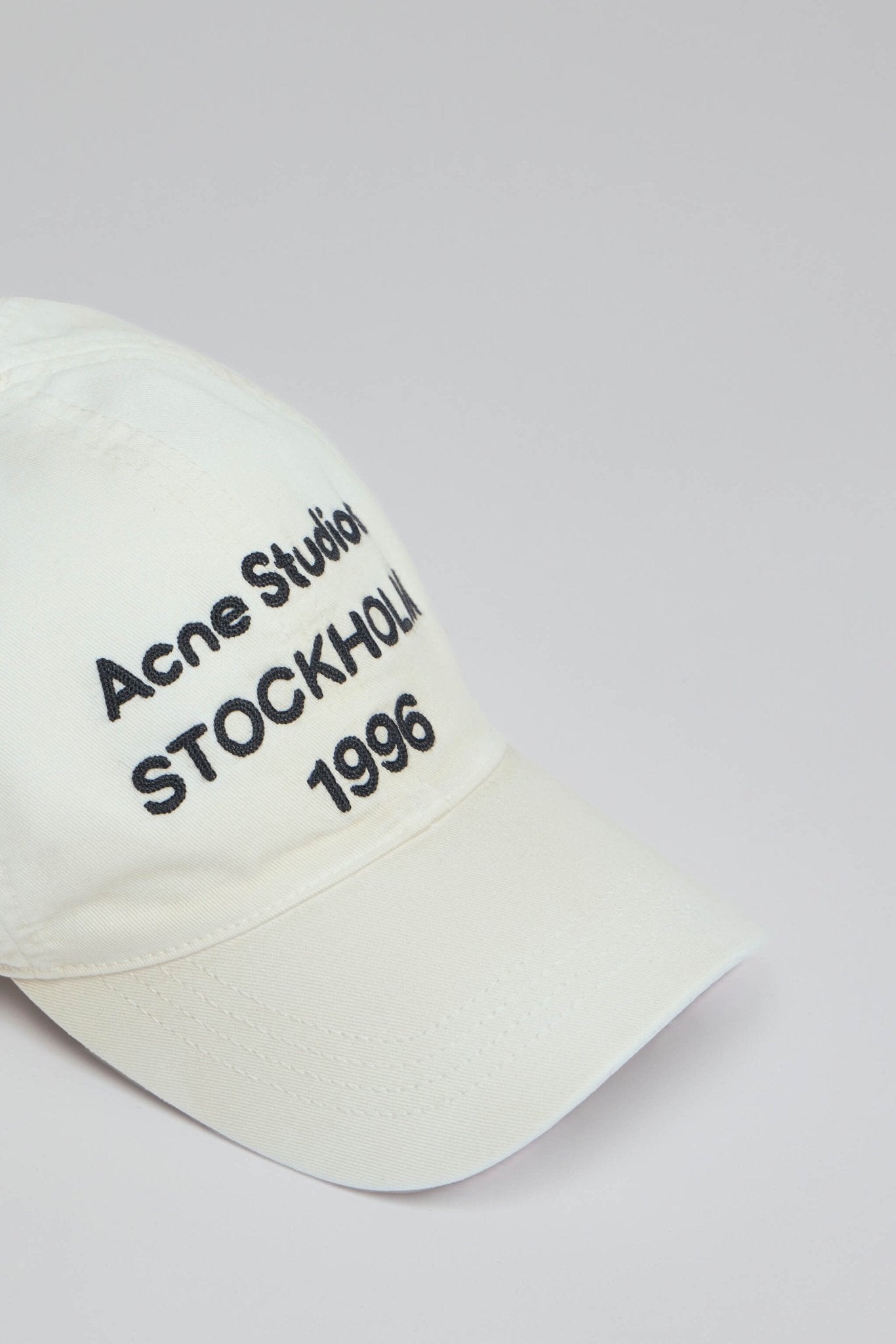 Logo 1996 Cap