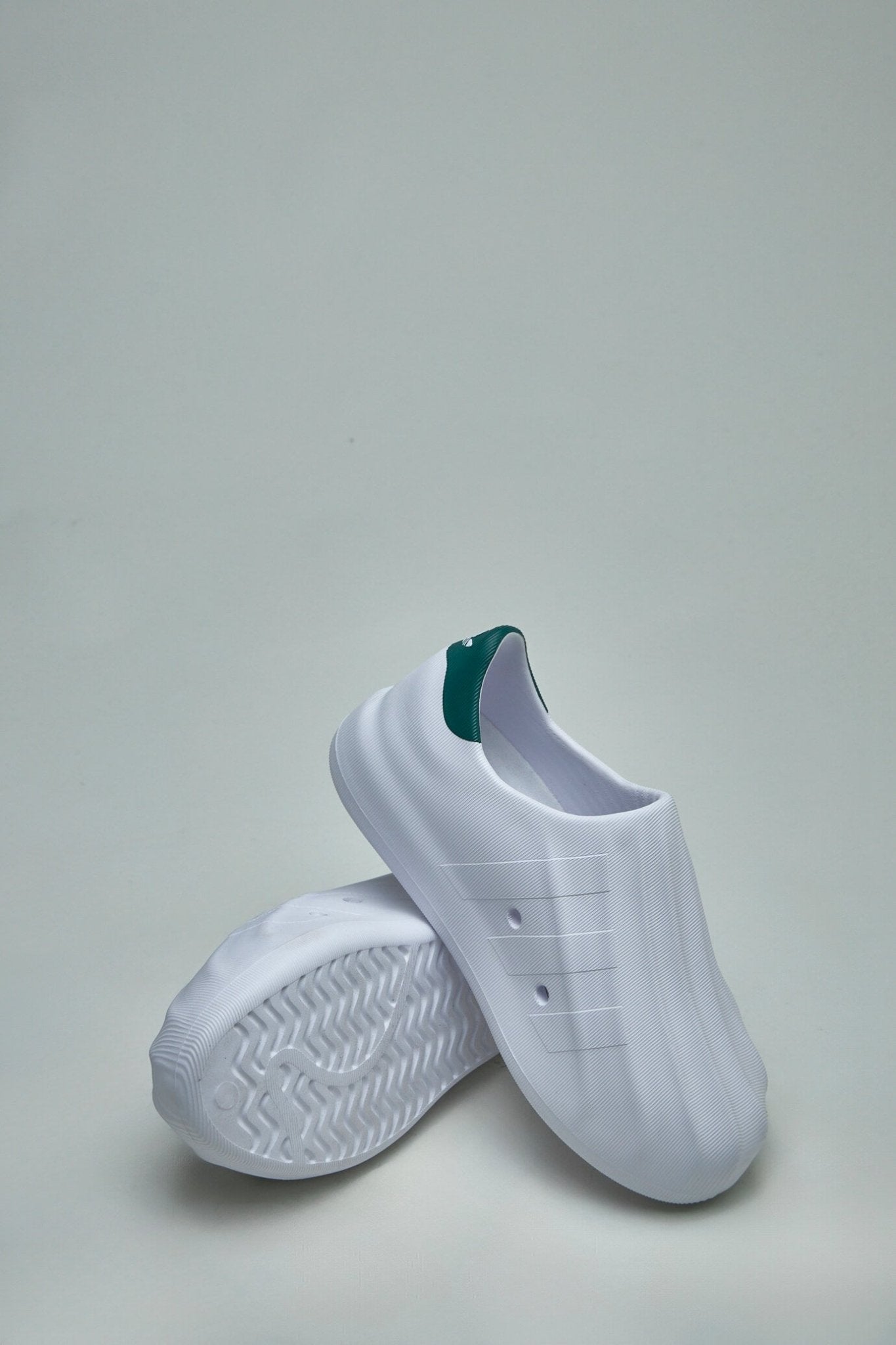Adifom Superstar
