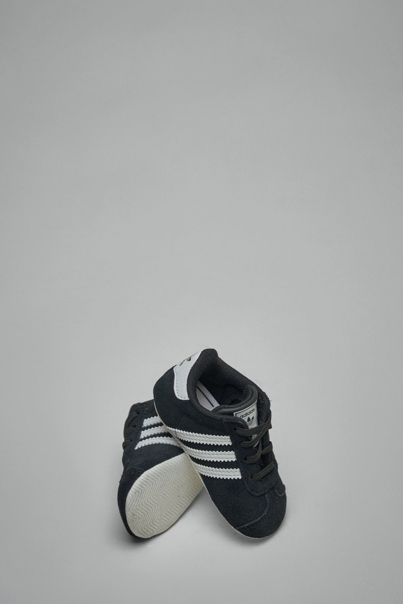 Gazelle Crib