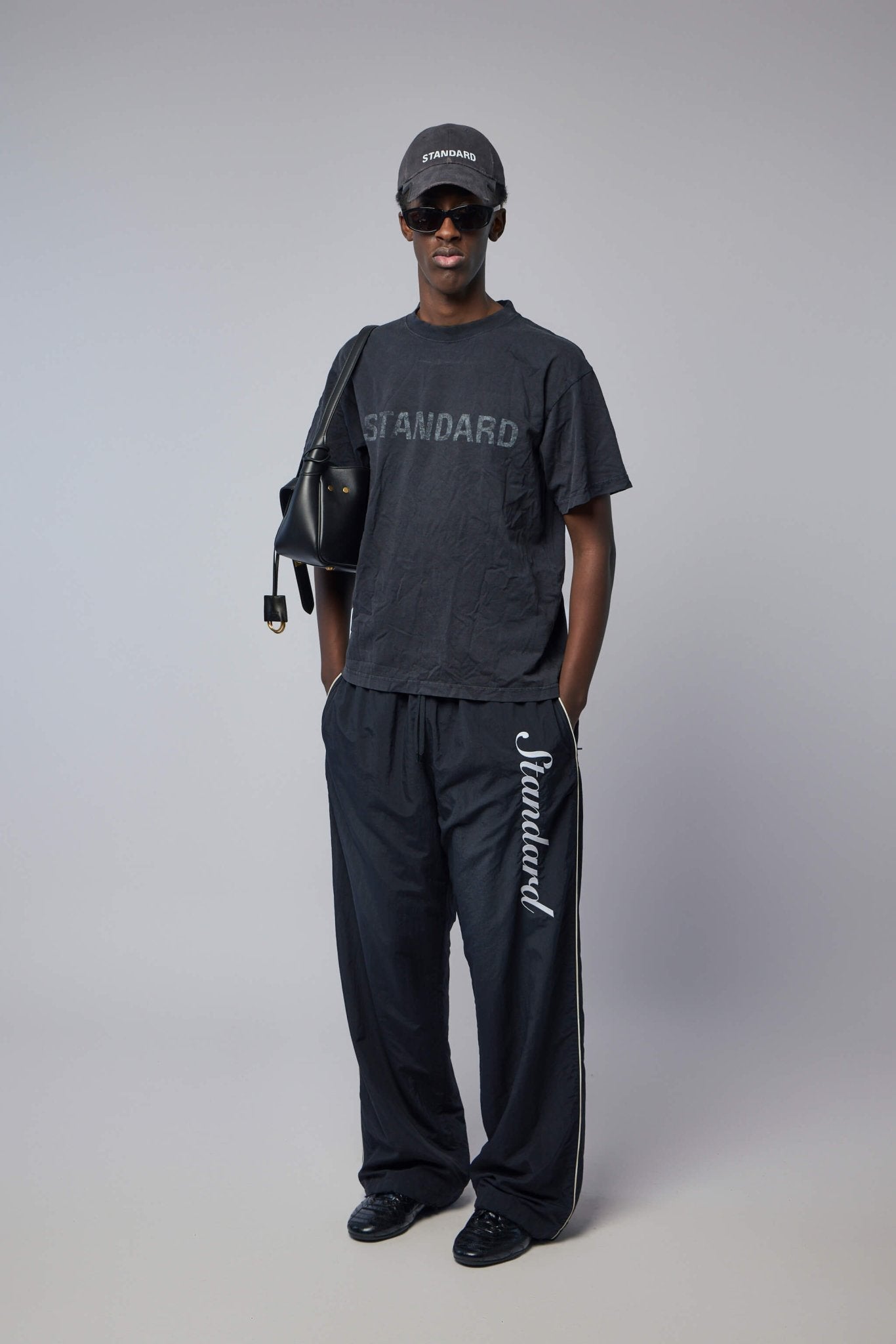 Standard T-shirt