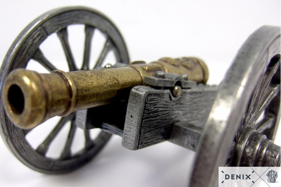 Napoleon Cannon France 1806