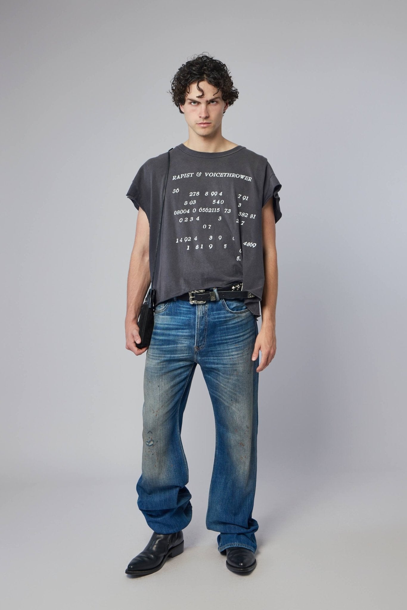 Voice Thrower Cut-off T-shirt