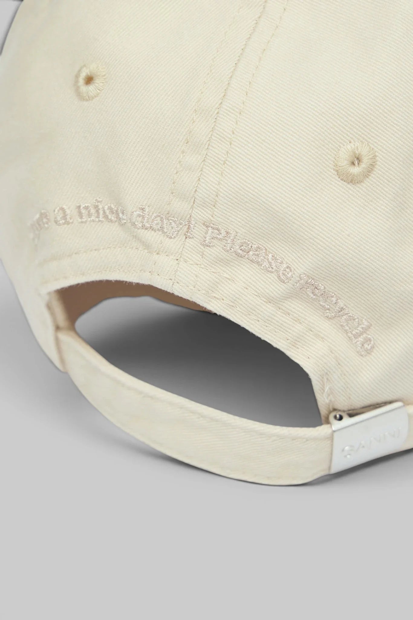 Washed Cotton Canvas Cap Emb