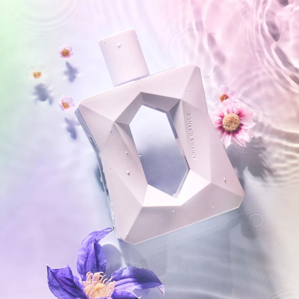 Ariana Grande God Is A Woman Eau De Parfum 50ml Spray