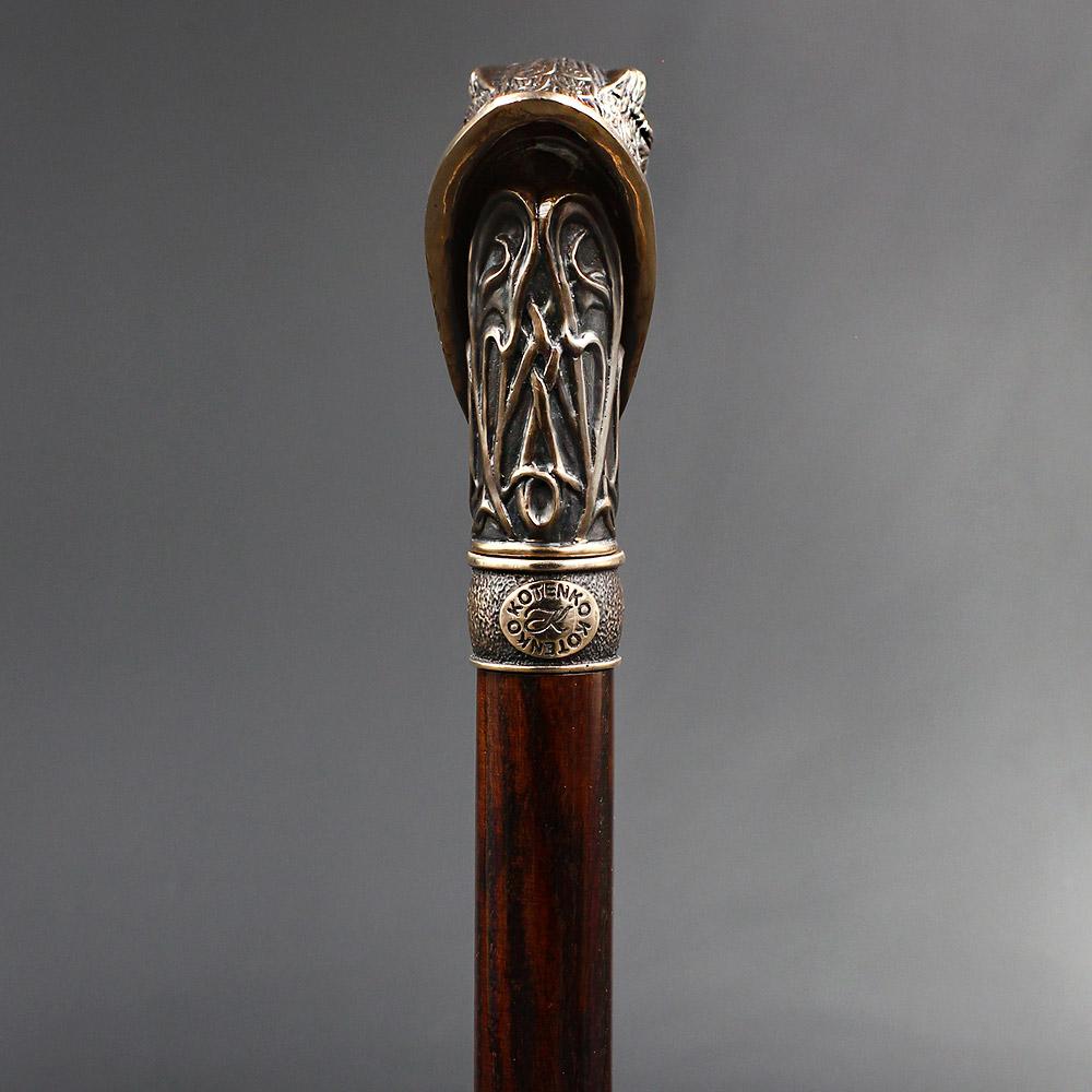 Victorian Wolf: Artisan Intricate Detail Brass Design Cane