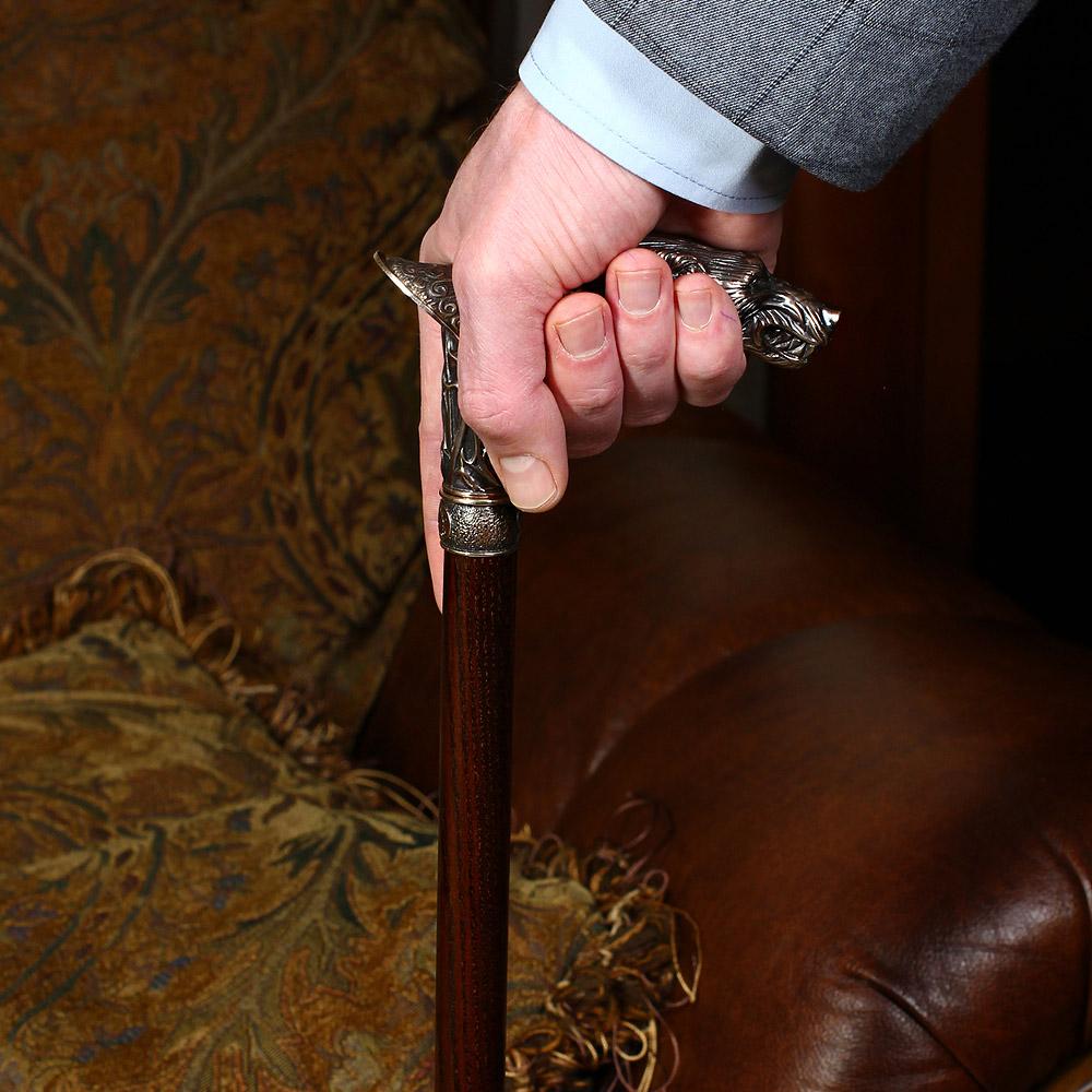 Victorian Wolf: Artisan Intricate Detail Brass Design Cane