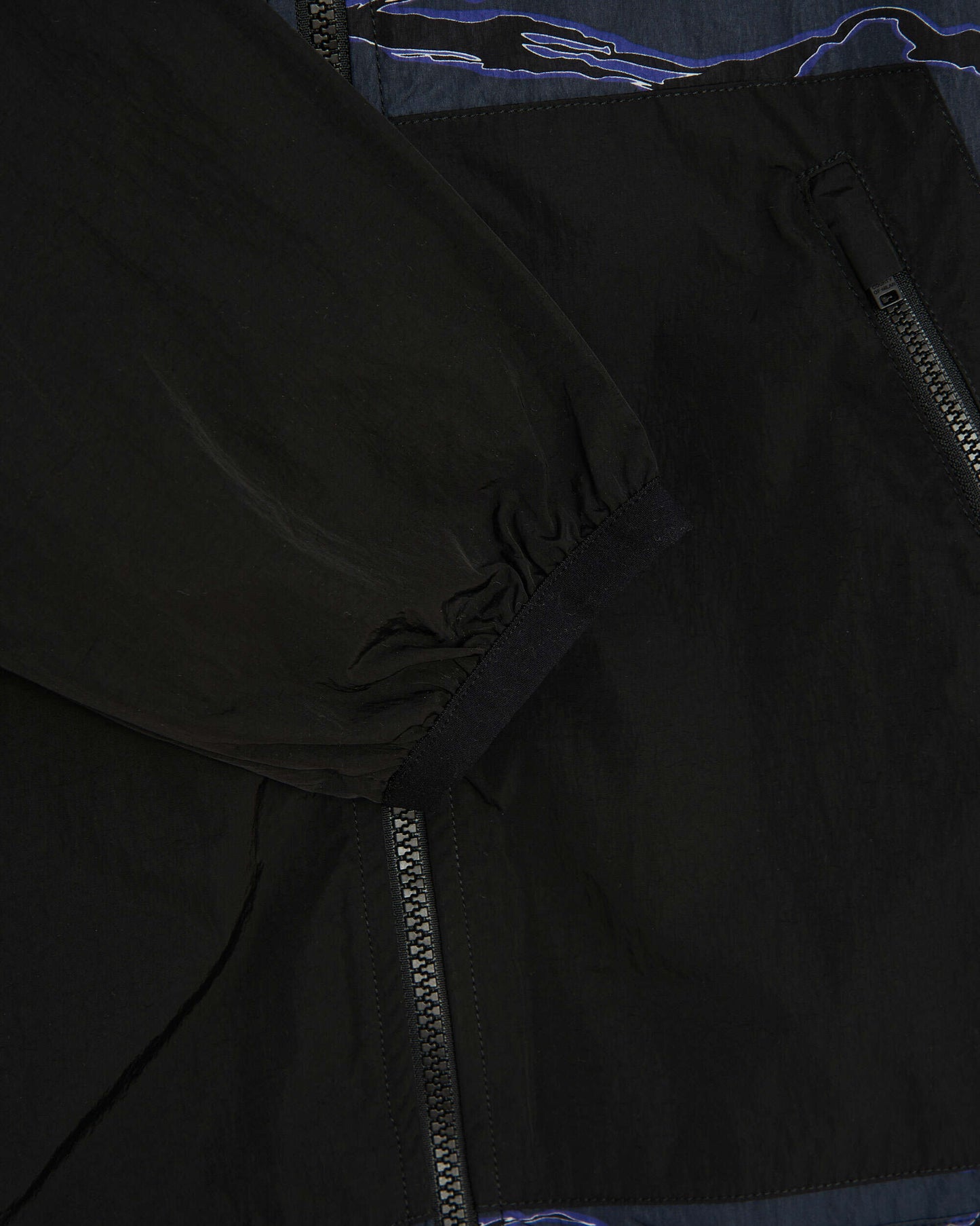 Cortavientos Marcelo Burlon All Over Camou Nylon Men's Windbreaker para hombre