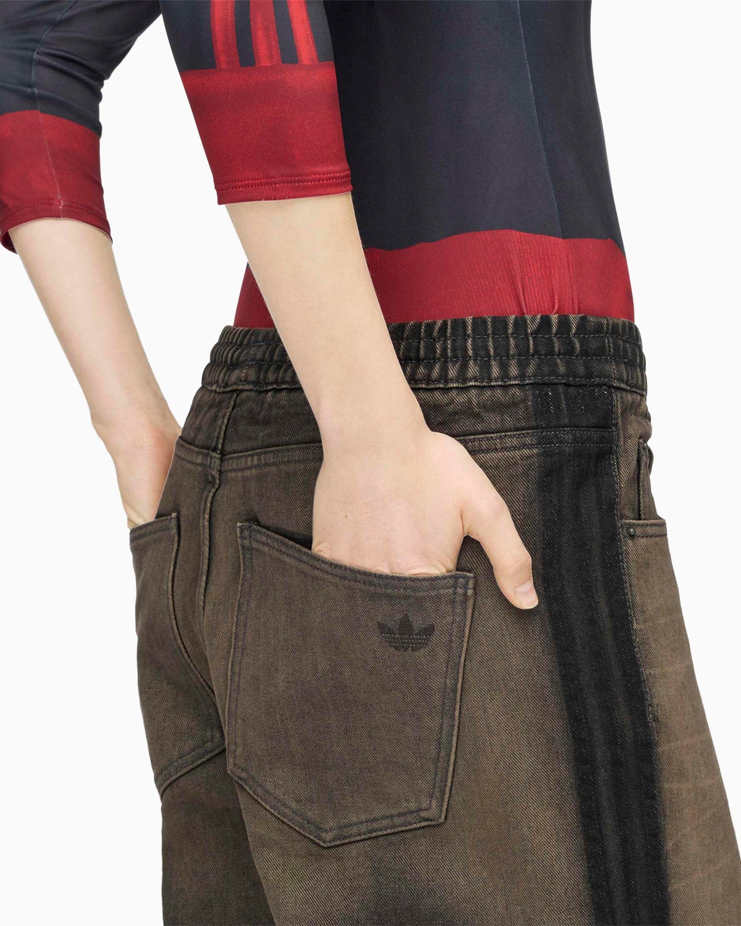 Pantalones vaqueros Baggy adidas Originals x AVAVAV para mujer