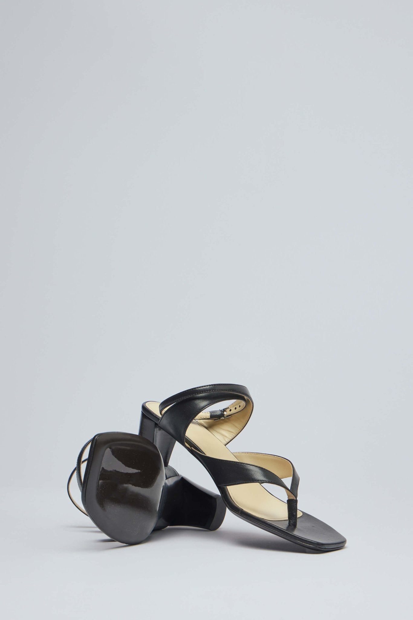 Tong Sandals 50