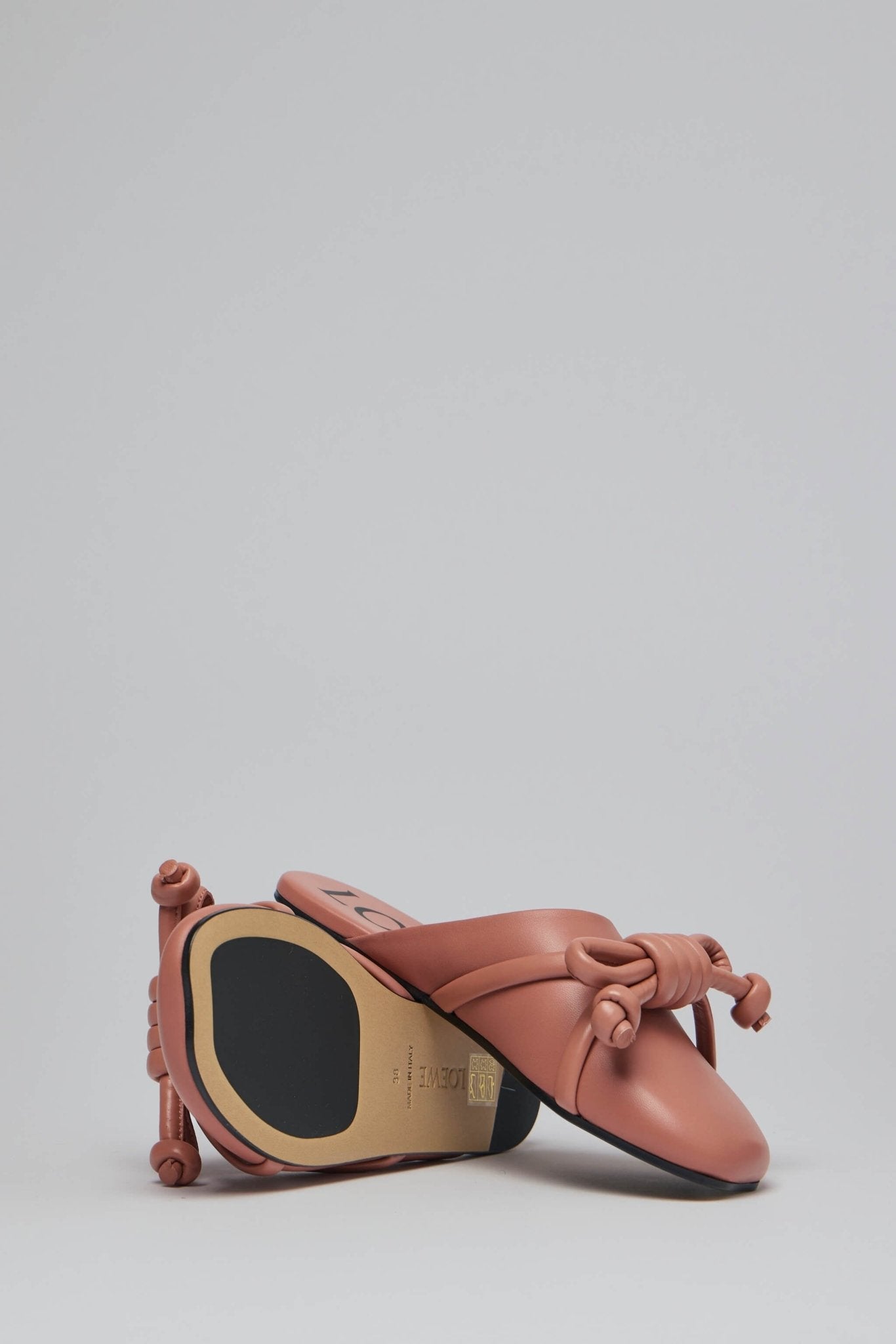 Flamenco Knot Mule