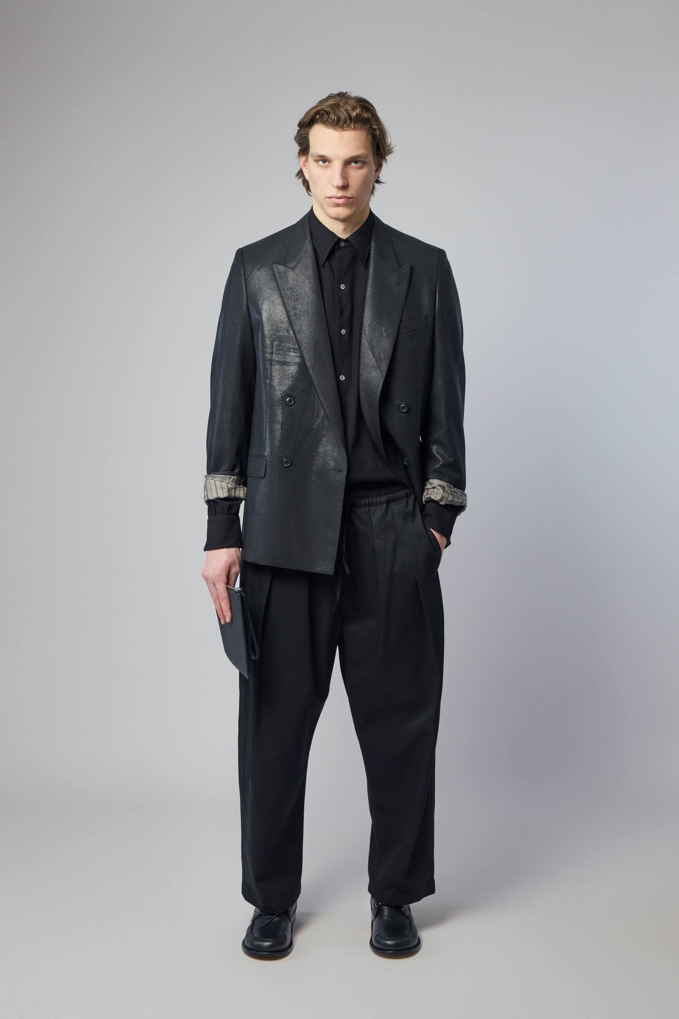 Pleated Wide-leg Pants