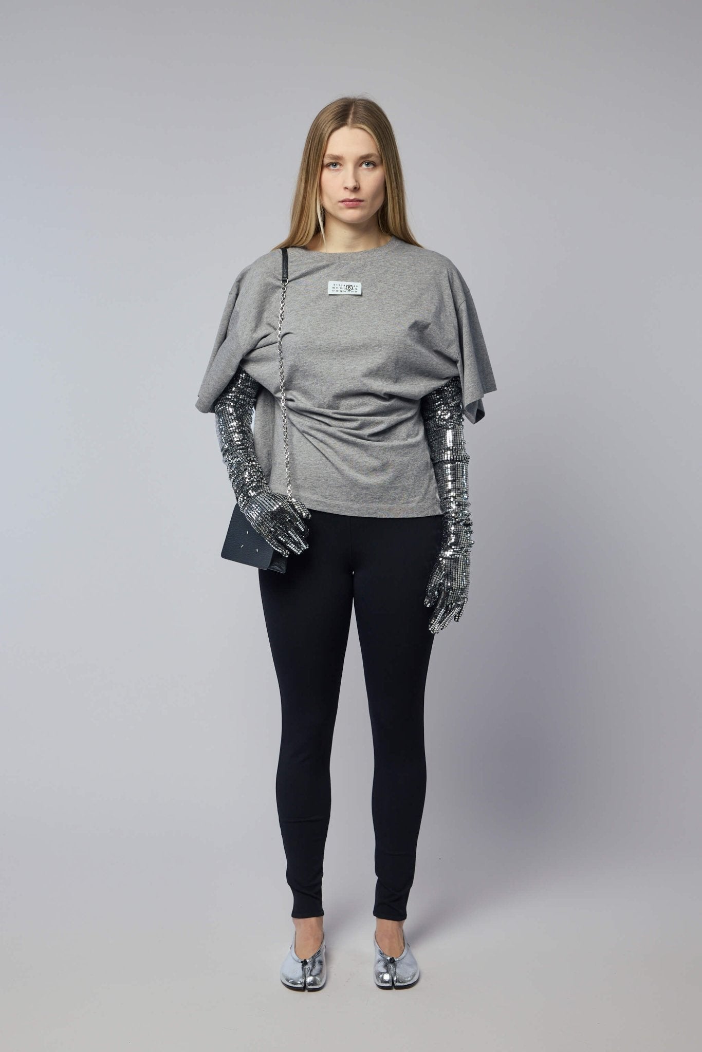 Cotton T-shirt with Gloves