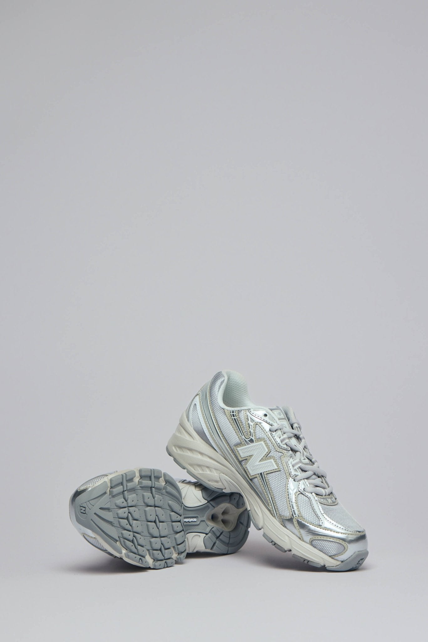 740 Sneaker