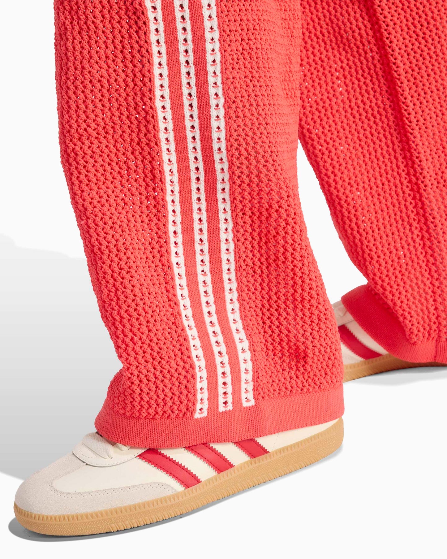 Pantalones de chandal adidas Originals Firebird Crochet para mujer