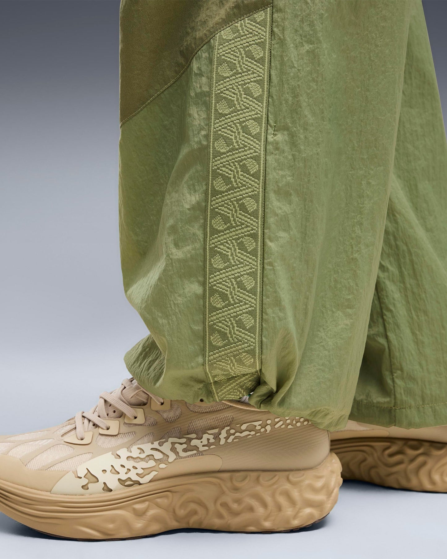 Pantalones de chandal Relaxed Puma x Salehe Bembury x Ivory Coast "King" para hombre