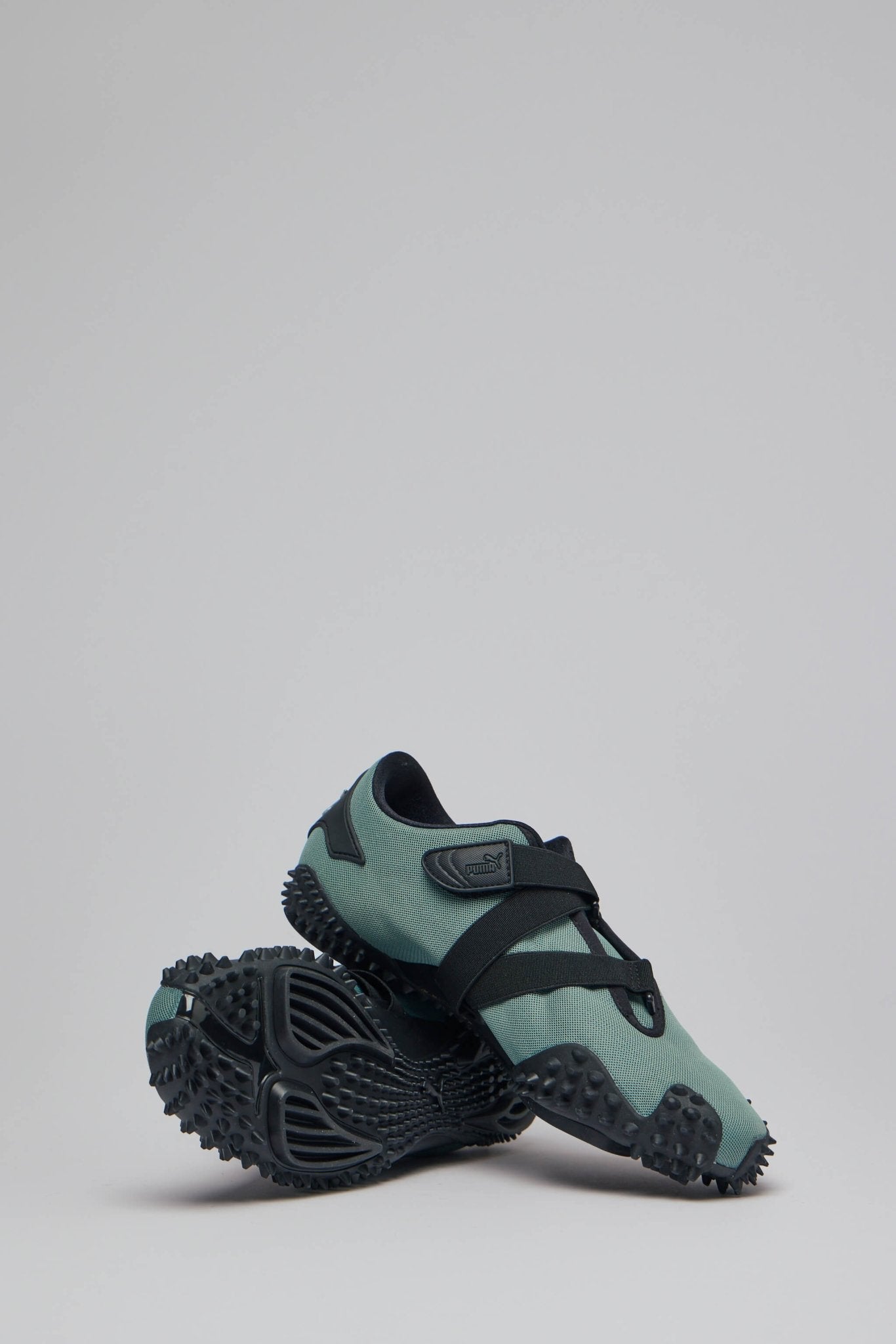 Mostro Og Sneakers