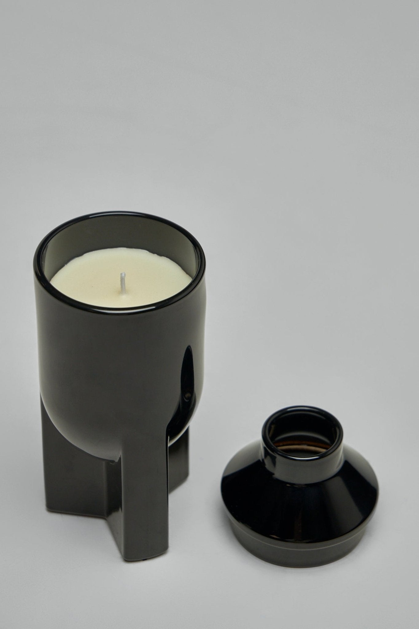 L'apparition Scented Candle