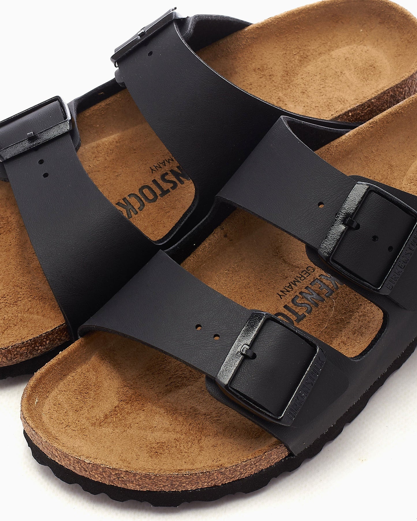 BIRKENSTOCK Women's Arizona Birko-Flor Narrow