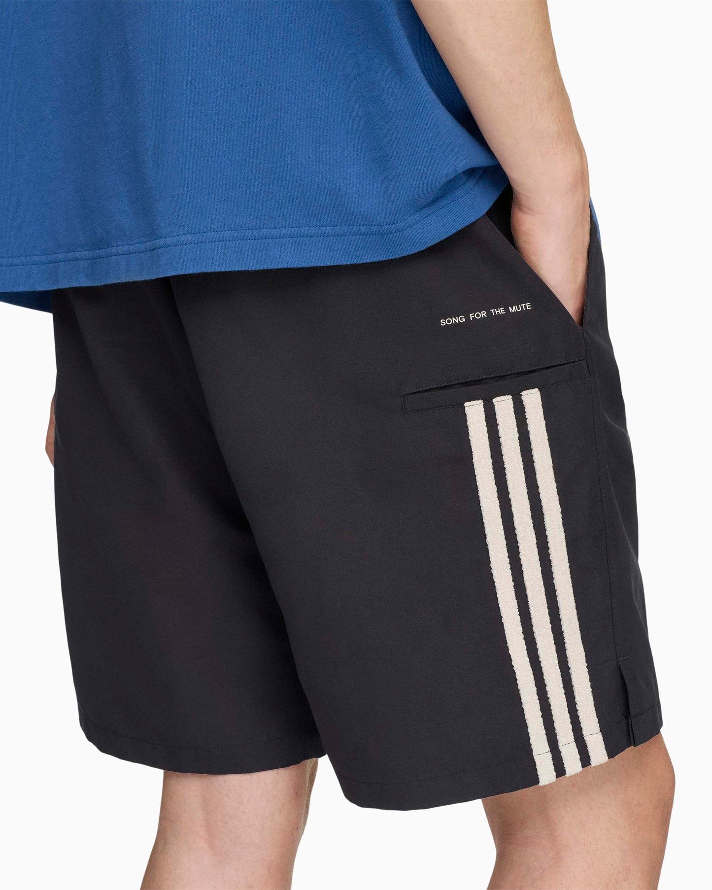 Pantalones cortos Relaxed adidas Originals x Song For The Mute 007 Unisex