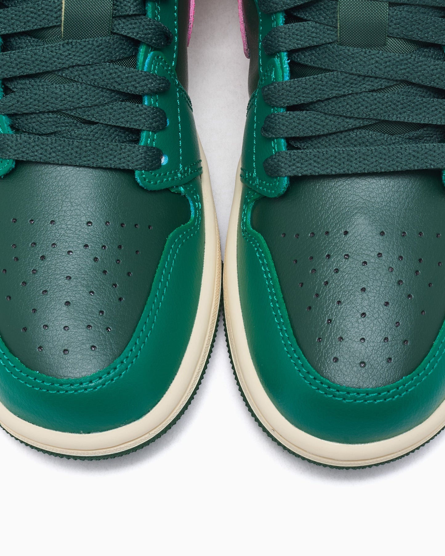 Air Jordan Women's 1 Low