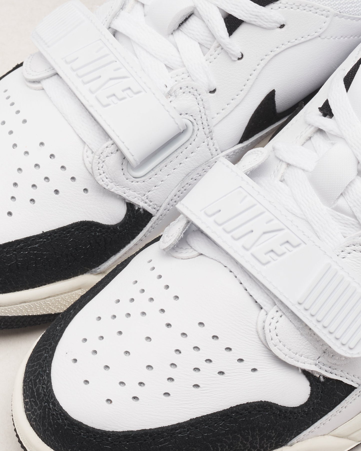 Air Jordan Women's Legacy 312 Low