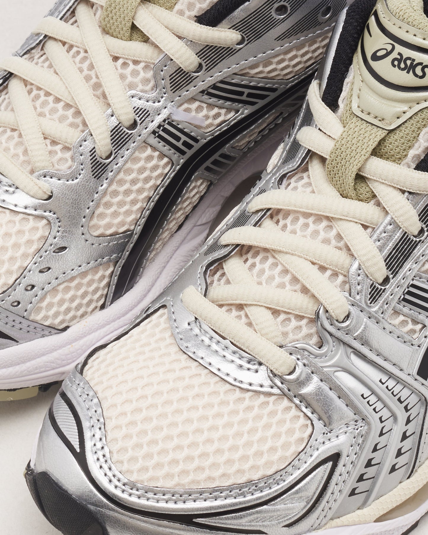 ASICS Gel-Kayano 14