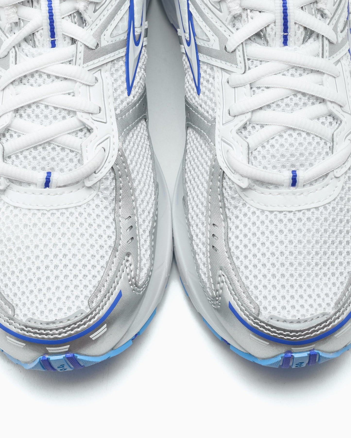 Brooks Adrenaline GTS 10