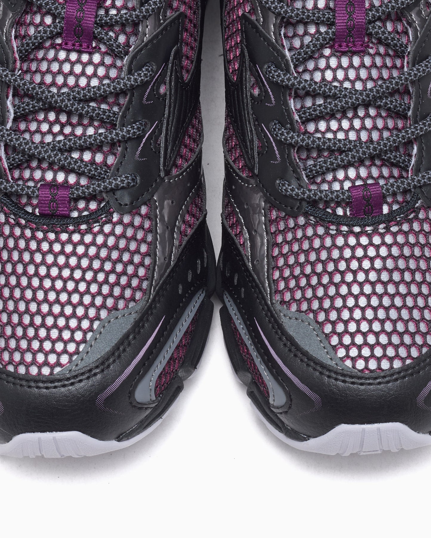 Mizuno MXR Space Lights