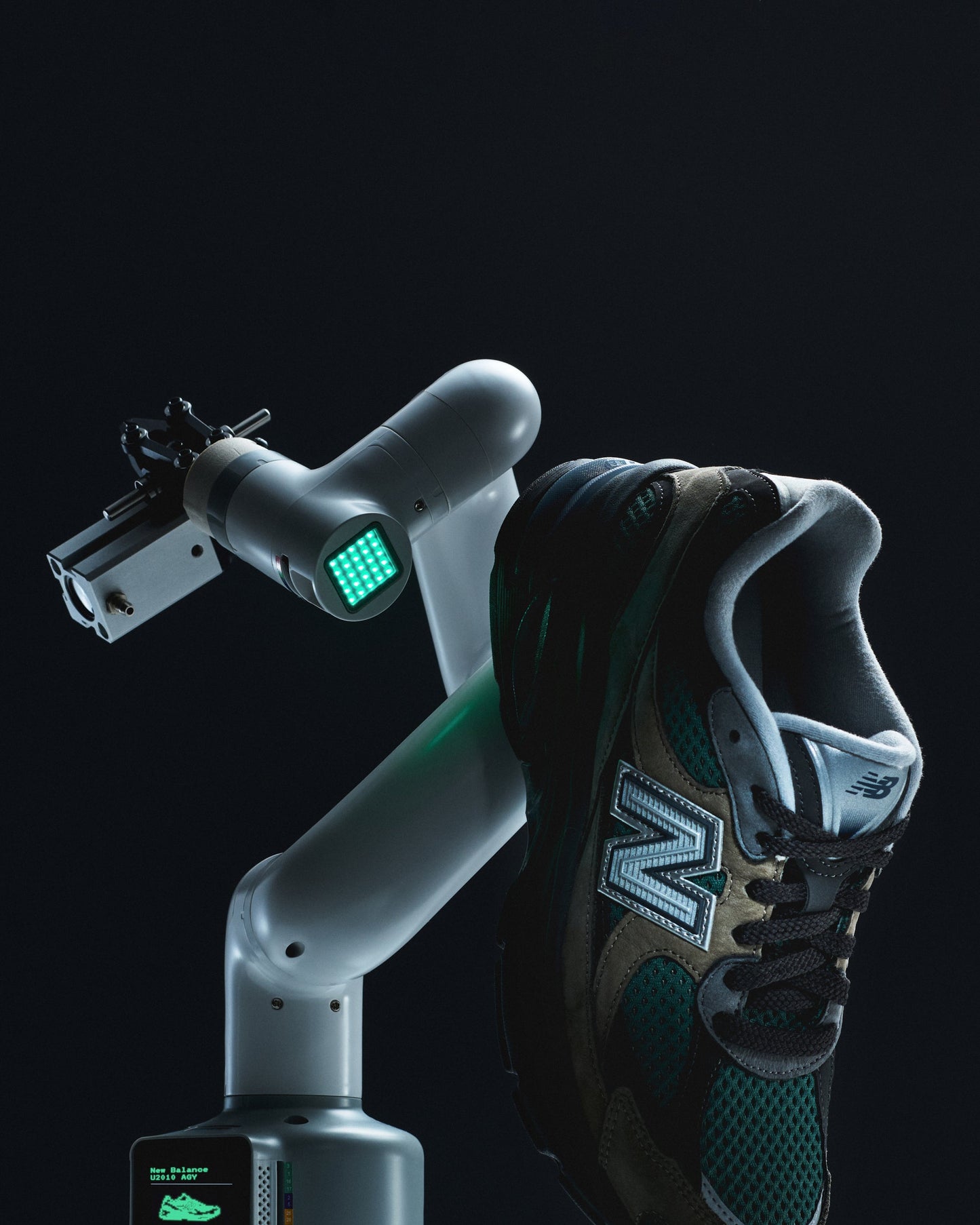 New Balance U2010 AGY