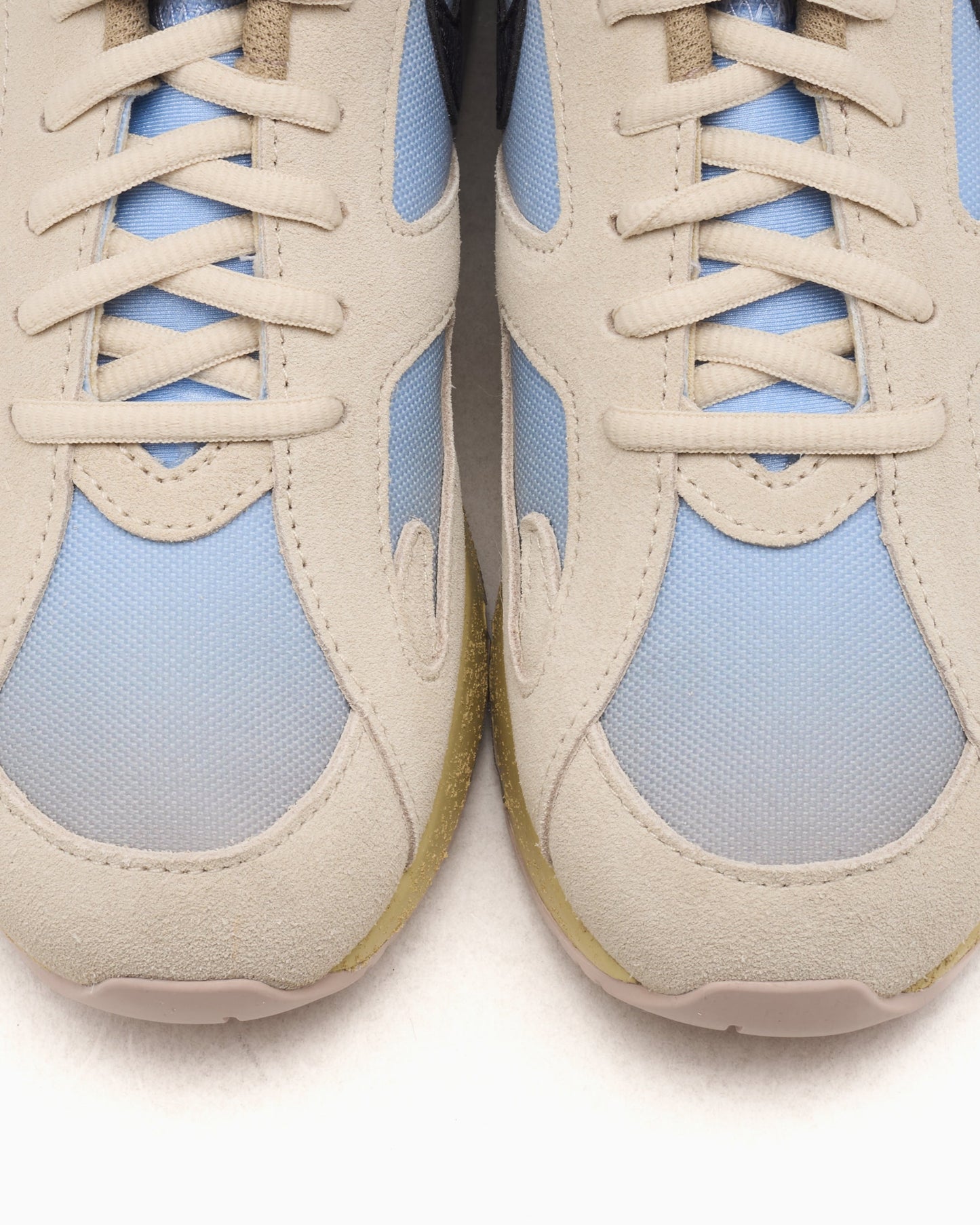 Nike Air Max 180 "Light Khaki"