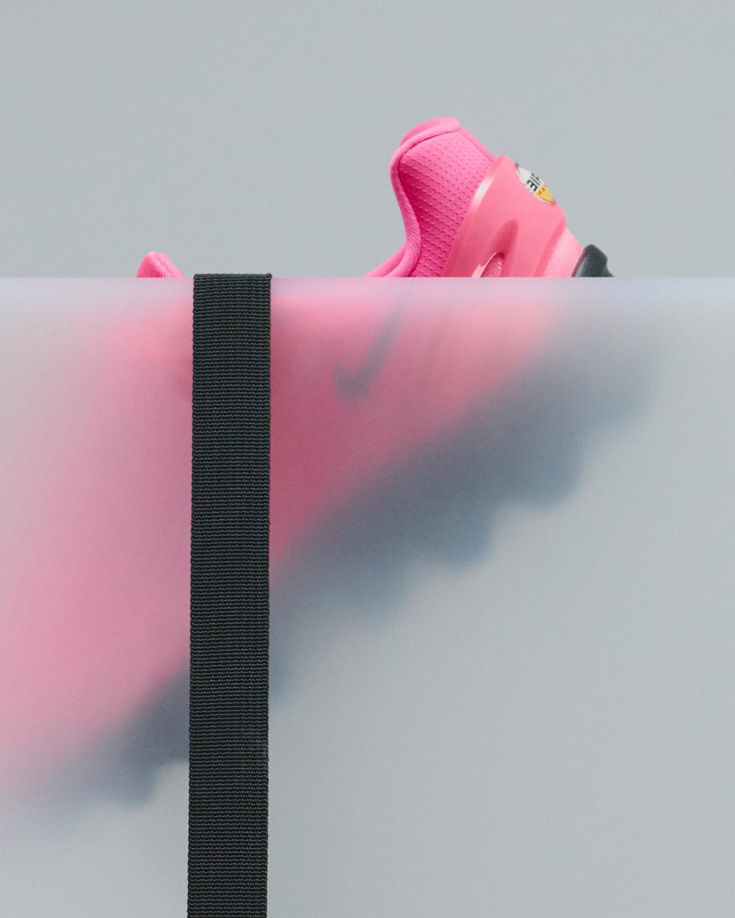 Nike Air Max DN8 "Hyper Pink"