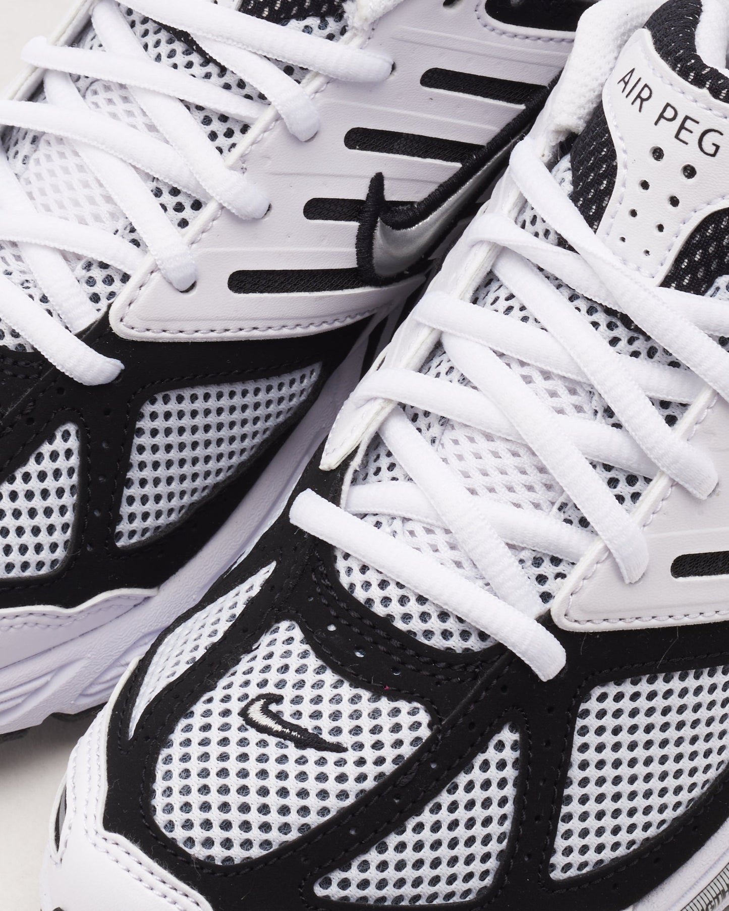 Nike Air Pegasus 2005 "White Black"