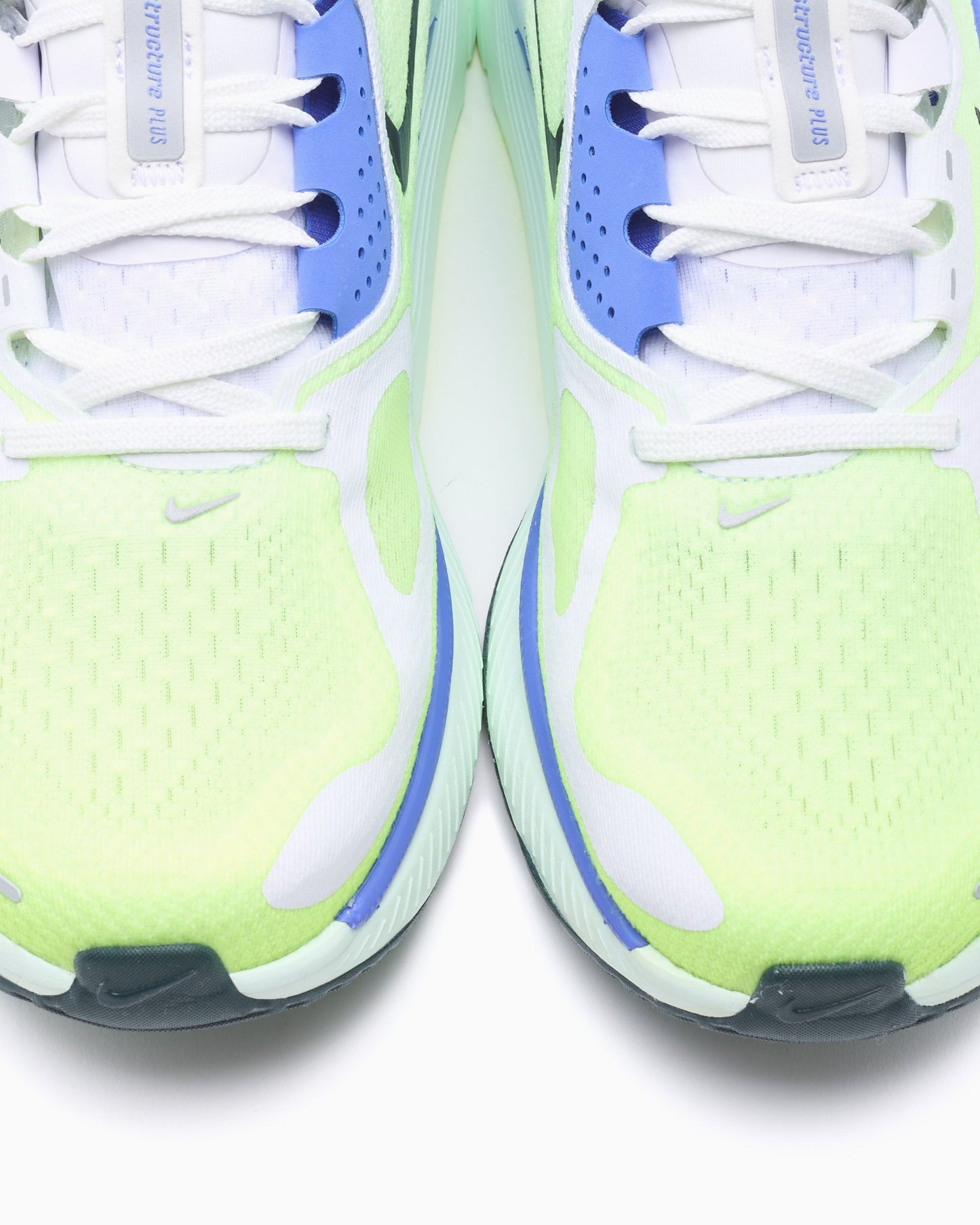 Nike Structure Plus