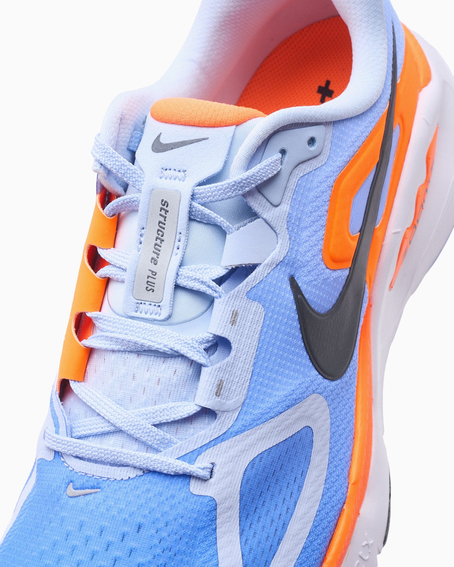 Nike Structure Plus
