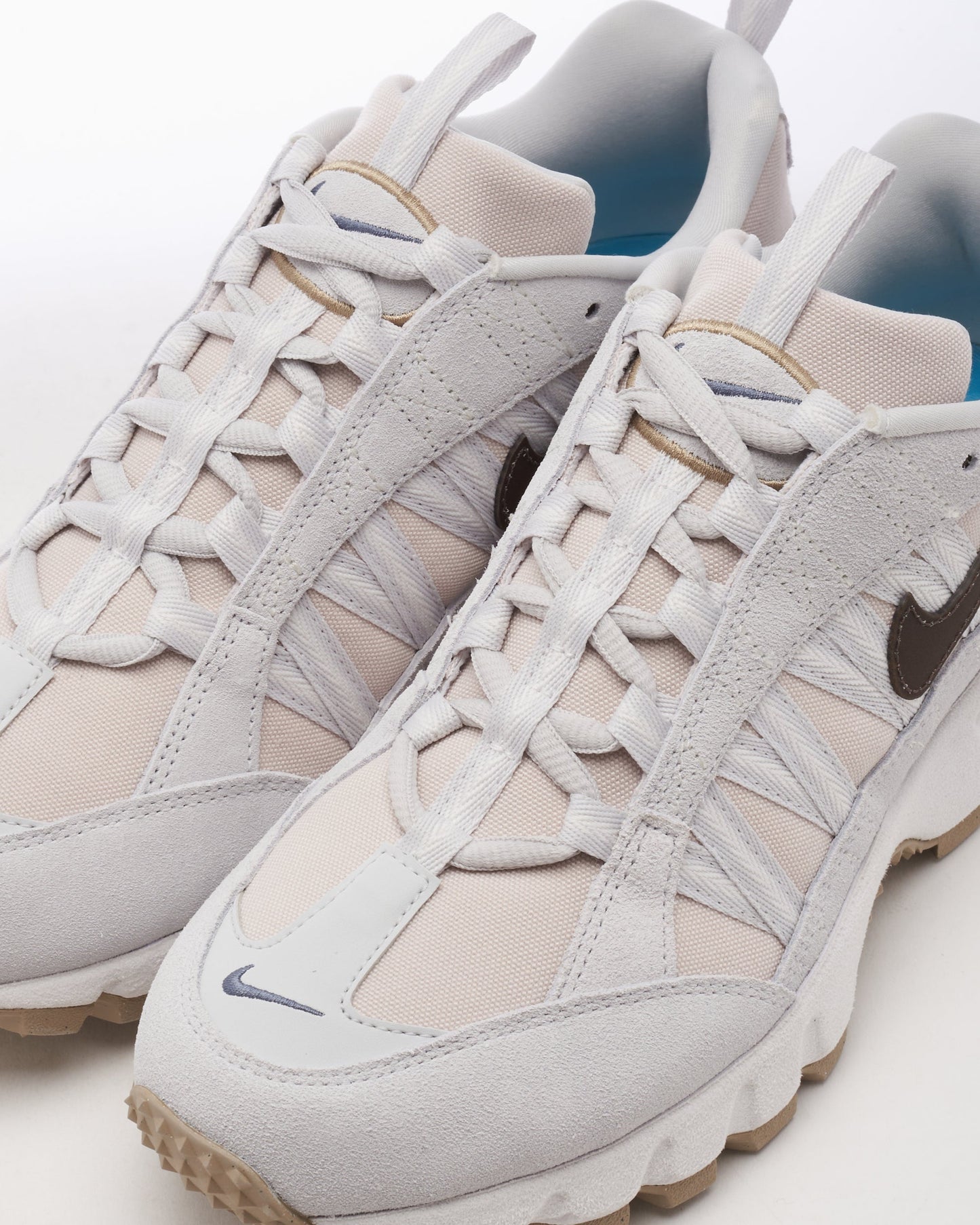 Nike Women's Air Humara SE