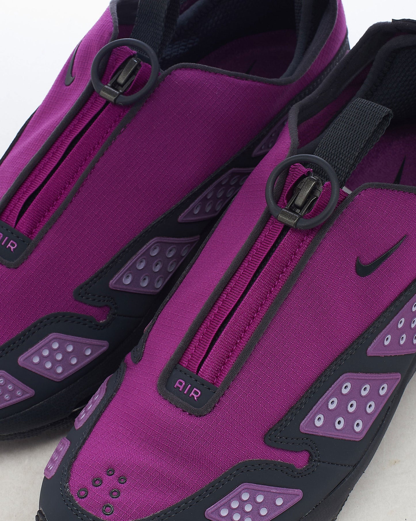 Nike Women's Air Max SNDR Gore-Tex® "Bold Berry"
