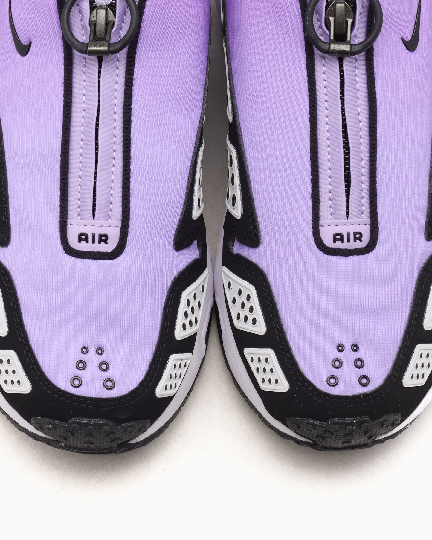Nike Women's Air Max SNDR "Hyper Violet"