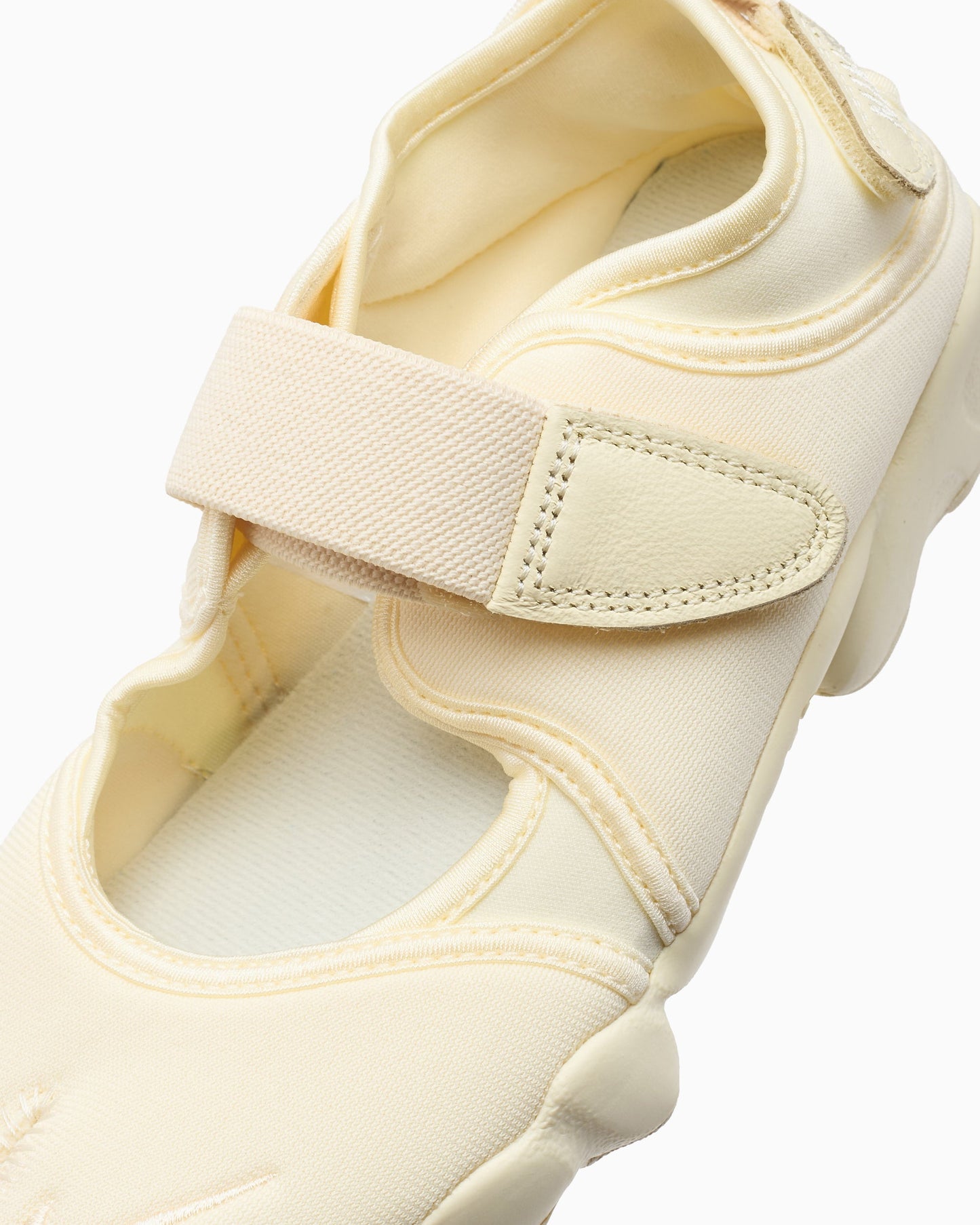 Nike Women's Air Rift Neo