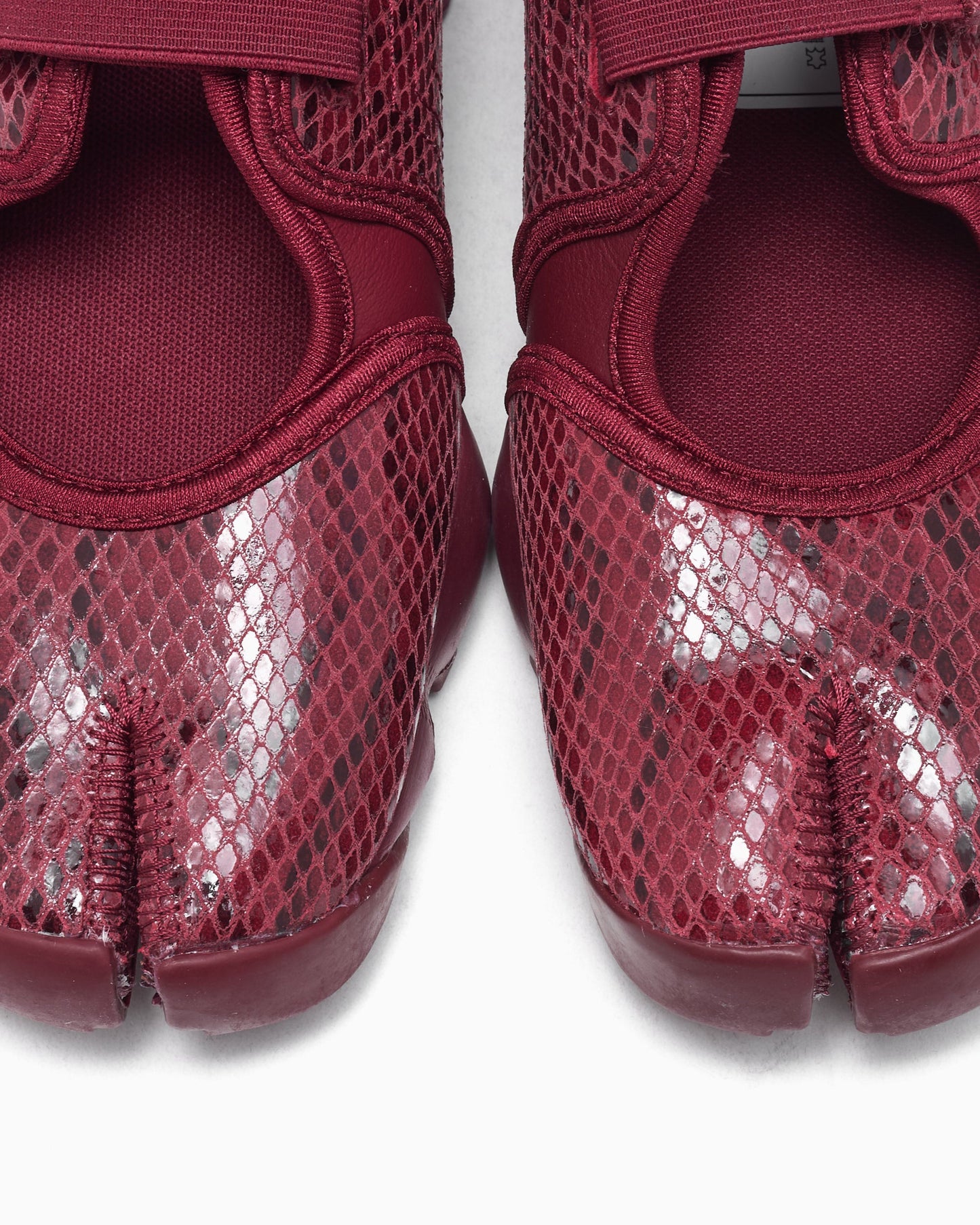 Nike Women's Air Rift "Team Red"